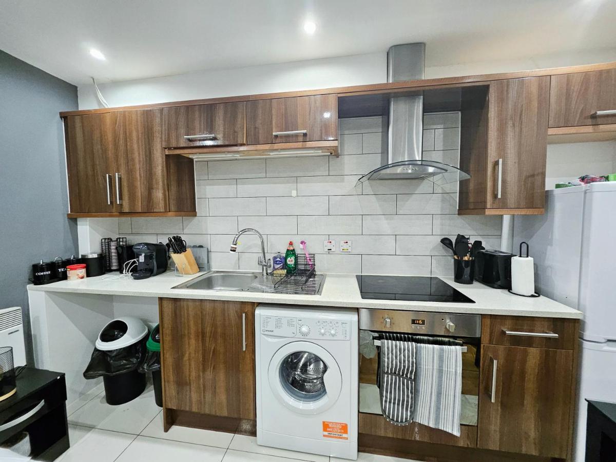 Gdy0 - The Green Dragon Apartment Лондон Екстериор снимка